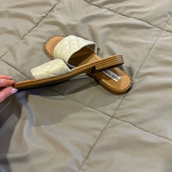 Steve Madden light gray Quilted Slide Sandals with rhinestones - Picture 3 of 5